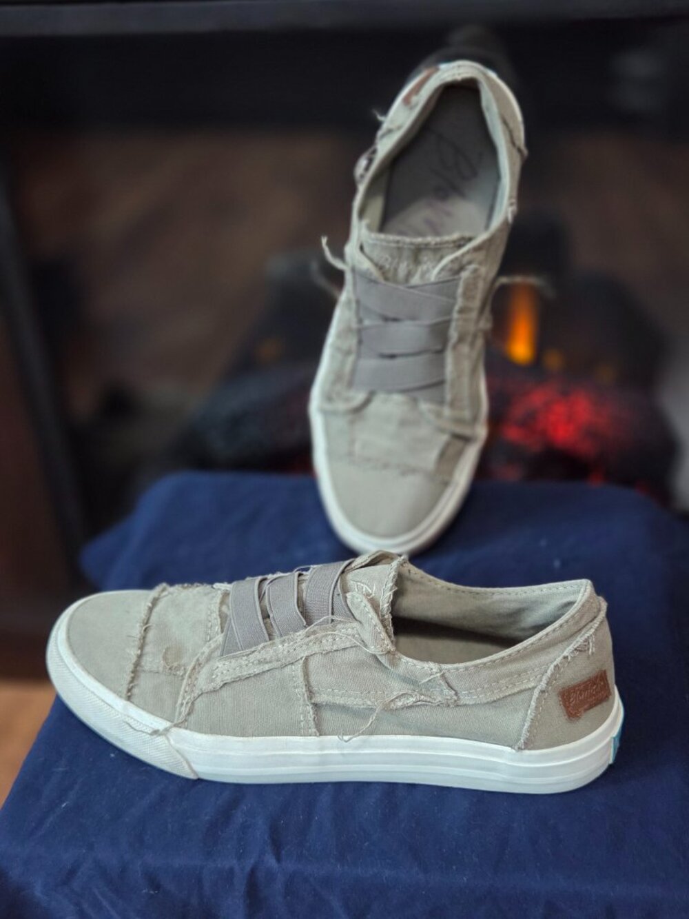 Light Sage Canvas Blowfish Malibus sz9